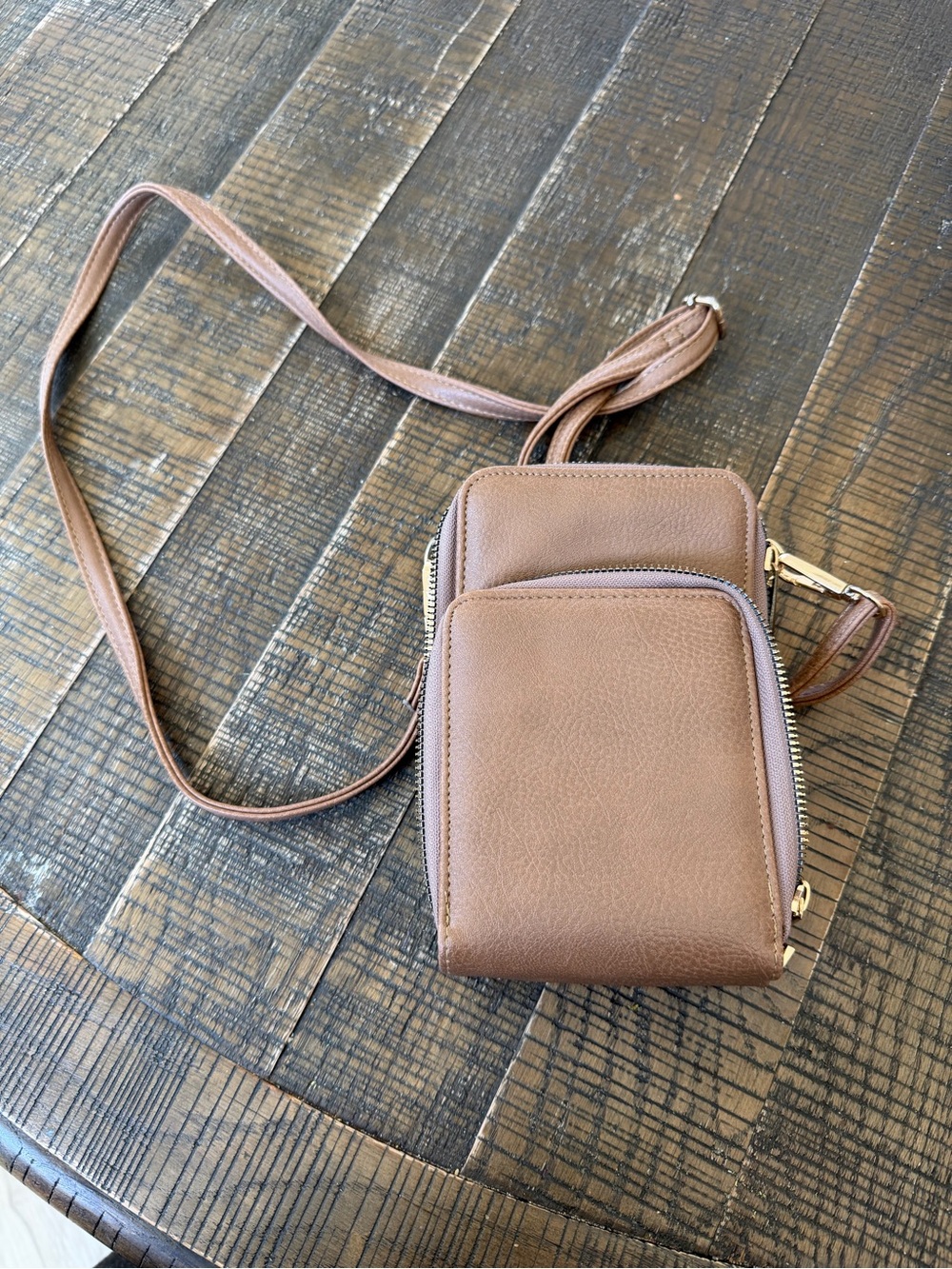 Brown Crossbody Phone Wallet - Brand Unspecified